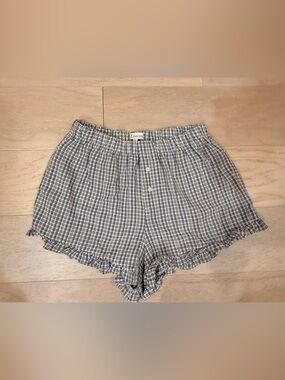 NWOT Loucia Blue Plaid Women’s Ruffle Hem Shorts